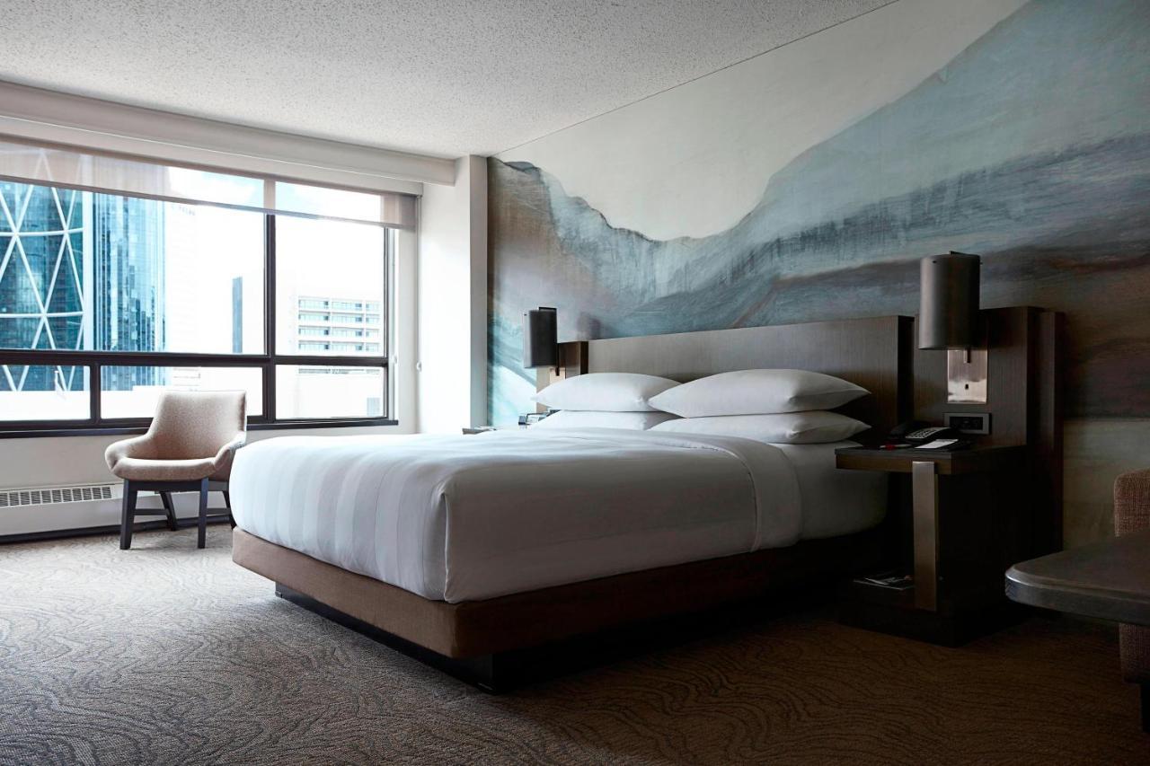 Calgary Marriott Downtown Hotel Экстерьер фото